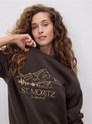 Bluza z haftem - ciemnobrązowy. Brązowe bluzy damskie Reserved, l, bez wzorów, z bawełny, bez kaptura. W wyprzedaży za 89.99 zł.