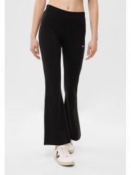 Bench Legginsy "Lalli" w kolorze czarnym rozmiar: 38. Czarne legginsy damskie Bench, bez wzorów. Za 114.17 zł.