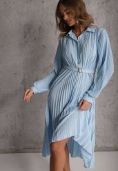 Niebieska Koszulowa Sukienka z Plisowanymi Zdobieniami i Paskiem z Klamrą Efrivelle. Niebieskie sukienki damskie Renee, z aplikacjami, eleganckie, bez ramiączek. Za 149.99 zł.