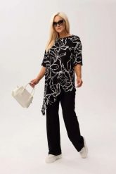 Wiskozowa tunika asymetryczna Capri Mono w czarno-biały wzór OVERSIZE PLUS SIZE XXL WIOSNA LATO. Białe tuniki damskie Moda Size Plus Iwanek, na co dzień, na lato, l, bez wzorów, z dzianiny, eleganckie, z asymetrycznym kołnierzem, bez ramiączek. Za 229.90 zł.
