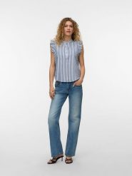 Vero Moda Bluzka w kolorze niebiesko-białym rozmiar: XS. Białe bluzki damskie Vero Moda, xs, bez wzorów, z bawełny, bez kołnierzyka, bez ramiączek. Za 87.95 zł.