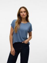 Vero Moda Koszulka w kolorze niebieskoszarym rozmiar: L. Niebieskie bluzki damskie Vero Moda, l, bez wzorów, bez kołnierzyka, bez ramiączek. Za 60.99 zł.