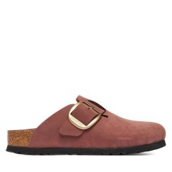 Klapki Birkenstock. Czerwone klapki damskie Birkenstock, bez wzorów, bez obcasa, bez zapięcia. Za 662.99 zł.