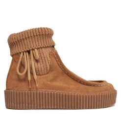 Botki Weekend Max Mara. Brązowe botki damskie Weekend Max Mara, bez obcasa, na płaskiej podeszwie, bez zapięcia. Za 2,219.00 zł.