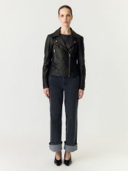YAS Skórzana kurtka w kolorze czarnym rozmiar: XL. Czarne kurtki damskie YAS, xl, bez wzorów, ze skóry, bez kaptura. Za 584.95 zł.