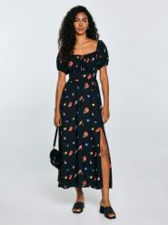 Sukienka damska midi z motywem kwiatowym czarna Roksi 906. Czarne sukienki damskie Big Star, bez wzorów, z koronki, eleganckie, bez ramiączek. W wyprzedaży za 129.99 zł.
