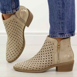 Złote botki damskie na obcasie M.Daszyński 2353-17. Żółte botki damskie M.Daszyński, na jesień, z jeansu, eleganckie, bez obcasa, na obcasie, bez zapięcia. Za 199.00 zł.