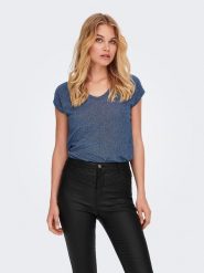 ONLY Koszulka w kolorze niebieskim rozmiar: XS. Niebieskie bluzki damskie Only, xs, bez wzorów, bez kołnierzyka, bez ramiączek. Za 32.90 zł.