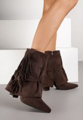 Brązowe Botki w Stylu Boho z Wywiniętą Cholewką i Frędzlami Harile. Brązowe botki damskie Born2be, z jeansu, boho, bez obcasa, na obcasie, bez zapięcia. Za 159.99 zł.