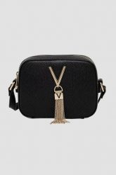 VALENTINO Czarna torebka ze złotymi okuciami Divina Camera Bag. Czarne torebki wieczorowe damskie Valentino by Mario Valentino, bez wzorów, bez dodatków. W wyprzedaży za 147.99 zł.