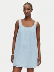 Roxy Sukienka jeansowa Beach Flow ERJDD03007 Niebieski Regular Fit. Niebieskie sukienki damskie Roxy, bez wzorów, z jeansu, bez ramiączek. Za 269.99 zł.