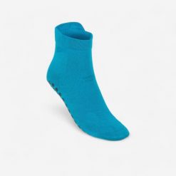 Skarpetki basenowe Nabaiji. Niebieskie skarpetki damskie NABAIJI, bez wzorów, z materiału. Za 44.99 zł.