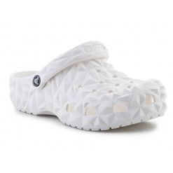 Klapki Crocs Classic Geometric Clog 209563-100 białe. Białe klapki damskie bez wzorów, bez obcasa, bez zapięcia. Za 374.47 zł.