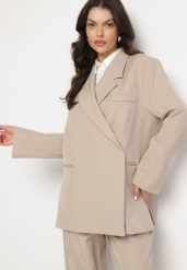 Beżowa Marynarka Dwurzędowa Oversize o Pudełkowym Kroju Cornelita. Brązowe marynarki i żakiety damskie Born2be, m, bez wzorów, z jeansu, biznesowe. Za 229.99 zł.