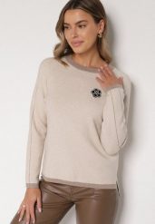 Beżowy Sweter Ozdobiony Paskami i Aplikacją Tusanne. Brązowe swetry klasyczne damskie Born2be, uniwersalny, z jeansu, bez kołnierzyka. Za 79.99 zł.