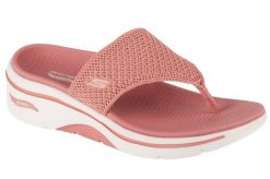 Japonki damskie, Go Walk Arch Fit 2.0 Sandal - Carrie. Czerwone klapki damskie Skechers, bez wzorów, z materiału, bez obcasa, bez zapięcia. Za 249.99 zł.