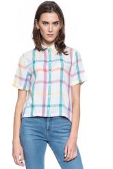DAMSKA KOSZULA MATERIAŁOWA WRANGLER SHORTSLEEVE SHIRT WHITE W5R1SH989 112130305. Białe koszule damskie Wrangler, s, bez wzorów, z materiału, bez kołnierzyka, bez ramiączek. Za 129.99 zł.