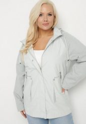 Zielona Kurtka Wiatrówka z Odpinanym Kapturem i Ściągaczami Arseli. Zielone kurtki damskie Born2be, plus size, bez wzorów, z jeansu. Za 189.99 zł.
