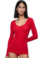 Triumph Koszulka w kolorze czerwonym rozmiar: L. Czerwone bluzki damskie Triumph, l, bez wzorów, bez kołnierzyka, bez ramiączek. Za 83.42 zł.