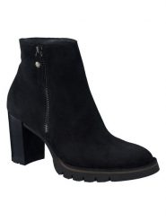 Paul Green Skórzane botki w kolorze czarnym rozmiar: 40. Czarne botki damskie Paul Green, ze skóry, eleganckie, bez obcasa, bez zapięcia. Za 432.80 zł.