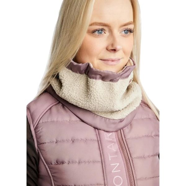 Szalik damski teddy Montar Ebba. Zielone szaliki damskie MONTAR, bez wzorów, z materiału. Za 156.00 zł.