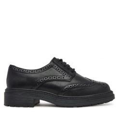 Oxfordy Clarks. Czarne półbuty damskie Clarks, bez wzorów, bez obcasa, bez zapięcia. Za 349.99 zł.