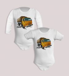 Star 200 — body (Rozmiar: 9M; Długość rękawa: długi; Rodzaj nadruku: Star 200). Body niemowlęce nikiniki, bez wzorów, z bawełny, bez kołnierzyka, bez ramiączek. Za 59.00 zł.