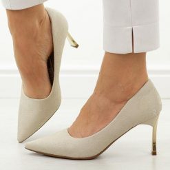 Khaki szpilki damskie Potocki 41310. Brązowe szpilki damskie POTOCKI, bez wzorów, ze skóry, bez obcasa, na obcasie, bez zapięcia. Za 199.00 zł.