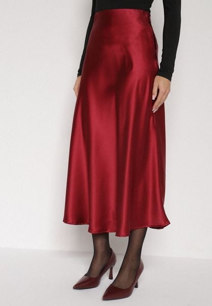 Bordowa Rozkloszowana Midi Spódnica Satynowa Zapinana na Suwak z Gumką w Pasie Williwarne. Czerwone spódnice damskie Born2be, l, bez wzorów, z satyny, midi. Za 109.99 zł.
