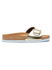 Comfortfusse Skórzane klapki w kolorze złotym rozmiar: 36. Żółte klapki damskie Comfortfüße, bez wzorów, ze skóry, z otwartym noskiem, bez obcasa, bez zapięcia. Za 269.95 zł.