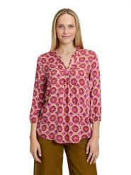 CARTOON Bluzka w kolorze różowym rozmiar: 38. Różowe bluzki damskie Cartoon, bez wzorów, bez kołnierzyka, bez ramiączek. Za 109.95 zł.
