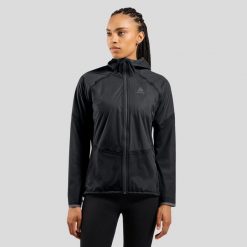 Kurtka przeciwdeszczowa Odlo Jacket DUAL DRY WATERPROOF INSULATED. Czarne kurtki damskie ODLO, na zimę, l, bez wzorów, z elastanu, z kapturem. Za 1,699.99 zł.