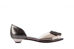 Sandały Sca'viola A112-8 Black, Czarny, Silikon - 36. Czarne sandały damskie Sca'viola, bez wzorów, z gumy, bez obcasa, na obcasie, bez zapięcia. W wyprzedaży za 89.10 zł.