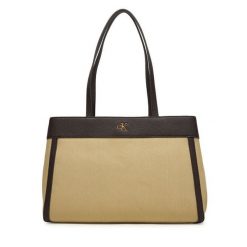 Torebka Calvin Klein. Brązowe torebki klasyczne damskie Calvin Klein, bez dodatków. Za 649.99 zł.
