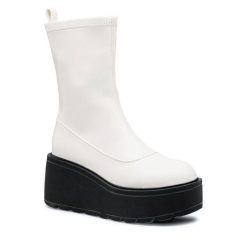 Botki Jenny Fairy. Białe botki damskie Jenny Fairy, bez obcasa, na koturnie, bez zapięcia. Za 131.99 zł.