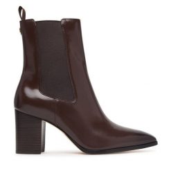 Botki LAUREN RALPH LAUREN. Brązowe botki damskie Lauren Ralph Lauren, bez obcasa, na słupku, bez zapięcia. Za 1,199.00 zł.