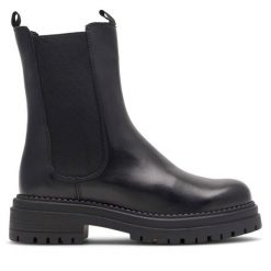 Botki Lasocki. Czarne botki damskie Lasocki, bez obcasa, na płaskiej podeszwie, bez zapięcia. Za 269.99 zł.