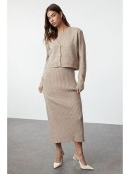 Trendyol 2-częściowy zestaw w kolorze beżowym rozmiar: M. Brązowe kardigany damskie Trendyol, m, bez kołnierzyka. Za 104.99 zł.