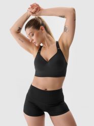 4F Legginsy krótkie z materiału z recyklingu damskie - czarne XL. Czarne legginsy damskie 4F, l, bez wzorów, z dzianiny. W wyprzedaży za 59.99 zł.