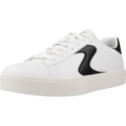 Buty sportowe Sneakersy damskie Skechers Eden LX-Beaming Glory. Białe obuwie sportowe casual damskie Skechers, z materiału, bez zapięcia, trekkingowe, Skechers Sport. Za 233.99 zł.