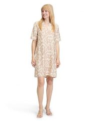 BETTY & CO Sukienka w kolorze beżowym rozmiar: 44. Brązowe sukienki damskie Betty & Co, bez wzorów, bez ramiączek. Za 76.95 zł.