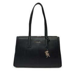 Torebka MICHAEL Michael Kors. Czarne torebki klasyczne damskie MICHAEL Michael Kors, bez dodatków. Za 769.99 zł.