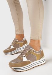 Ciemnobeżowe Sneakersy z Materiałowymi Wstawkami i Brokatem Jutofa. Brązowe obuwie sportowe damskie Born2be, z materiału, bez zapięcia, do biegania. Za 109.99 zł.