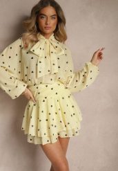 Żółta Sukienka o Rozkloszowanym Kroju z Nietoperzowymi Rękawami i Wiązaniem Mironaria. Żółte sukienki damskie Renee, bez wzorów, eleganckie, bez ramiączek. W wyprzedaży za 143.99 zł.