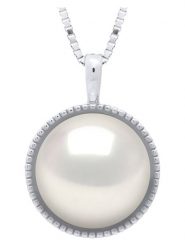 Mitzuko Srebrny naszyjnik z zawieszką - dł. 42 cm rozmiar: onesize. Białe naszyjniki damskie Mitzuko, z perłą, srebrne. Za 252.99 zł.