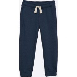 Blukids - Spodnie dziecięce 98-128 cm. Spodnie dresowe chłopięce marki 4F. W wyprzedaży za 37.90 zł.
