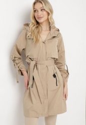 Beżowa Kurtka Parka z Kieszeniami i Materiałowym Paskiem Bricketta. Brązowe kurtki damskie Born2be, uniwersalny, z materiału, bez kaptura. Za 169.99 zł.