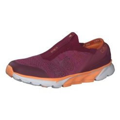 Damskie buty trekkingowe CMP. Czerwone obuwie trekkingowe damskie CMP, z materiału, bez zapięcia. Za 287.15 zł.
