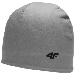 Czapka funkcyjna 4F. Szare czapki damskie 4F, na zimę, bez wzorów, z materiału. Za 48.99 zł.