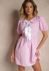 Różowa Retro Sukienka w Kratkę Vichy o Rozkloszowanym Kroju z Wiązaniem Temarea. Czerwone sukienki damskie Renee, bez wzorów, z jeansu, eleganckie, bez ramiączek. W wyprzedaży za 67.99 zł.